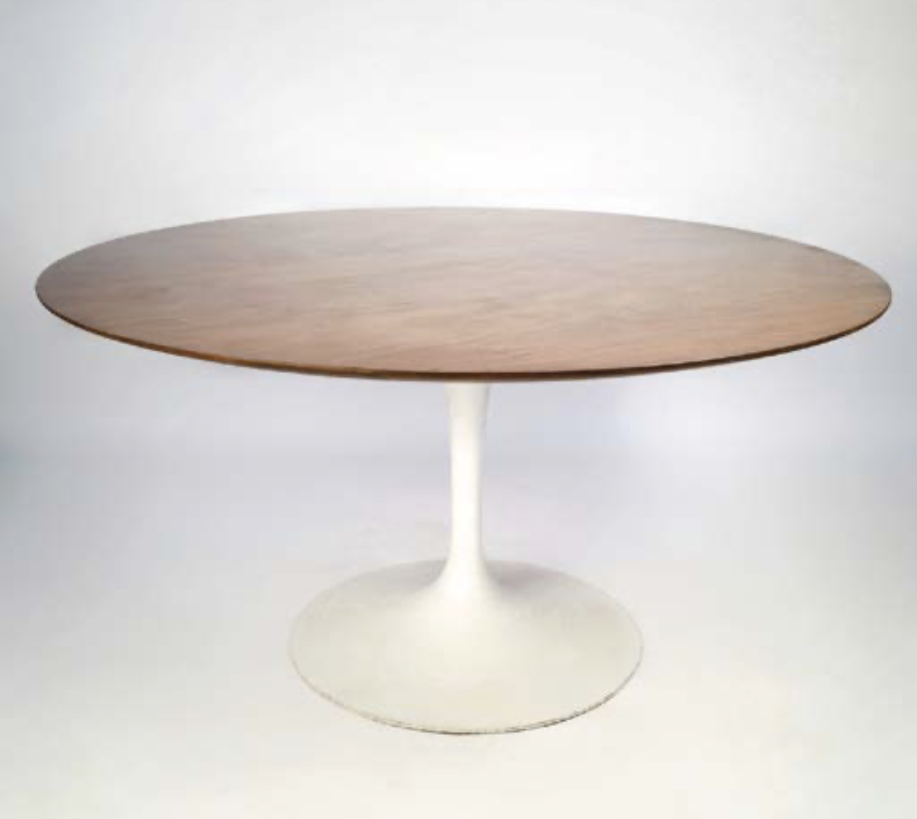 Early Knoll Tulip Dining Table
